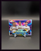 Topps Chrome Baseball Trading Card Star Clusters mit drei Padres-Spielern auf buntem Hintergrund