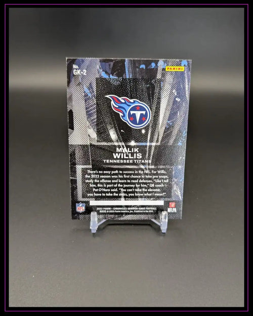 Rückseite einer Malik Willis Tennessee Titans NFL Trading Card auf schwarzem Hintergrund