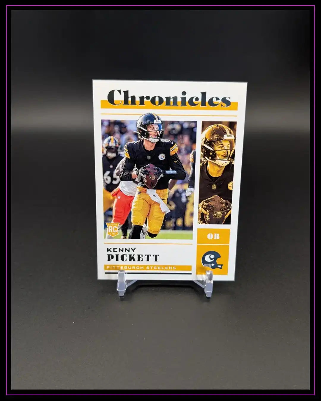 2022 Panini Chronicles #33 Kenny Pickett Holo Pink