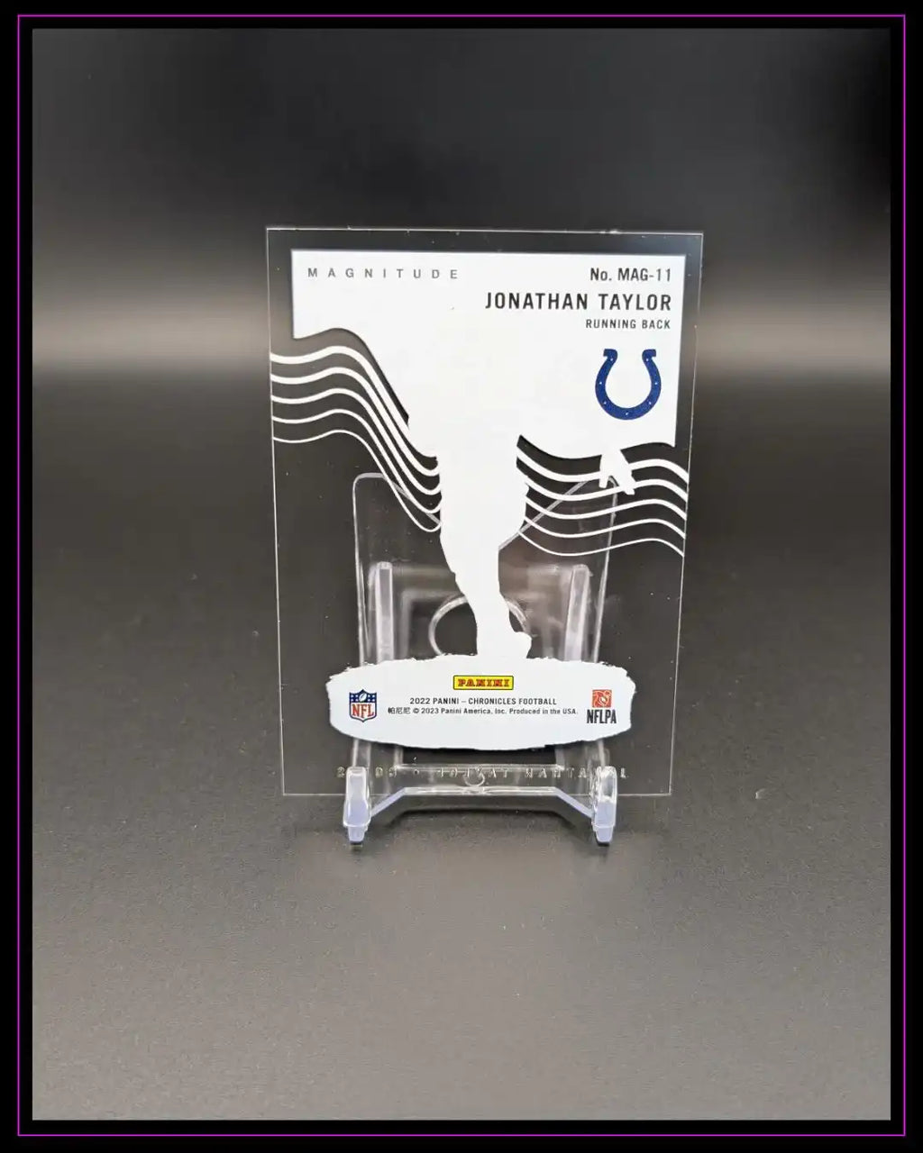 Panini NFL Trading Card Jonathan Taylor 2022 Chronicles Football auf Ständer, Rückseite
