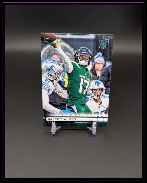 2022 Panini Chronicles #PH-38 Garrett Wilson Photogenic Jersey #/199