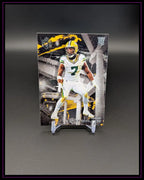 American Football Trading Card mit Spieler in Green Bay Packers Uniform, Rookie-Karte, Display