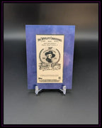 Rückseite einer Topps Allen & Ginter Trading Card auf Ständer, Sammlerstück für Sportkarten