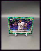Glänzende Roansy Contreras Baseball-Trading Card mit grünem Holo-Design, Pittsburgh Pirates