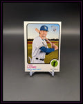 Baseball Trading Card von Josh Lowe der Tampa Bay Rays auf schwarzem Hintergrund