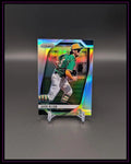 Glänzende Baseball-Trading Card Jacob Wilson Oakland, auf Display, farbenfrohes Holo-Design