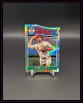 Glänzende Baseball Rookie Trading Card von Thomas Saggese, Bowman Chrome, auf Ständer