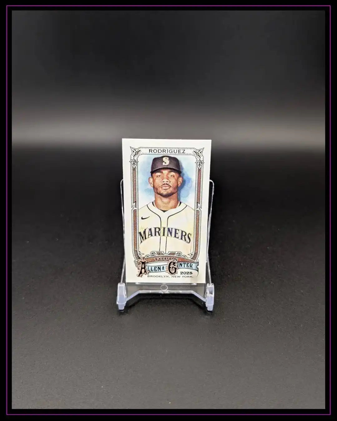 Baseball Sammelkarte Mariners Spieler im Kartenhalter, Topps Allen & Ginter 2025