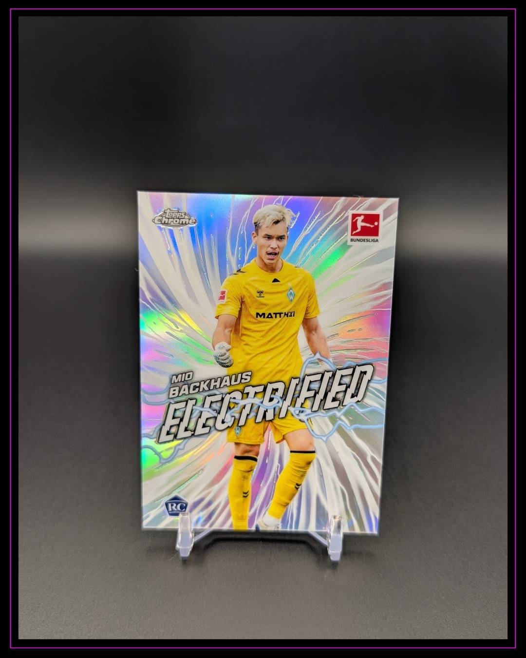 2025-26 Topps Chrome Bundesliga #EL-18 Mio Backhaus Electrified