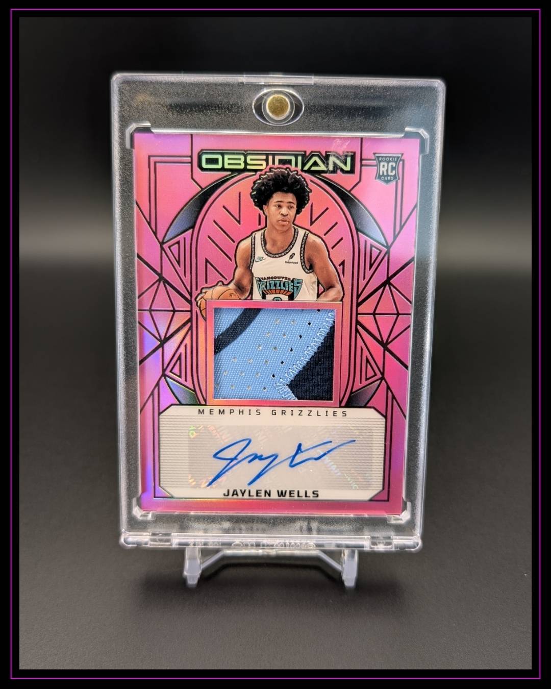 2024 - 25 Panini Obsidian Jaylen Wells Pink Flood Rookie Patch Auto /49